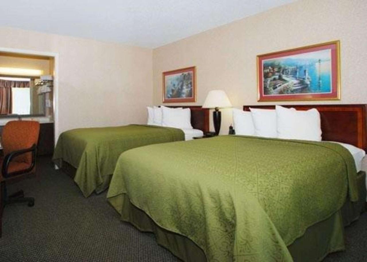 Rodeway Inn Conference Center Crawfordsville Ruang foto